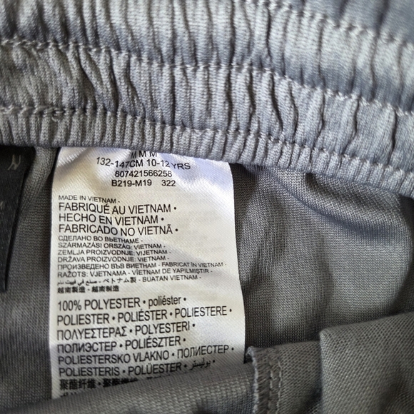 Boys' Air Jordan "Jumpman" Gray Shorts with Pockets 95B219-M19 New Medium 10-12 - Picture 4 of 9